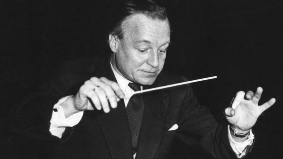André Cluytens, chef d'orchestre - Warner Classics - photo by Roger Hauert