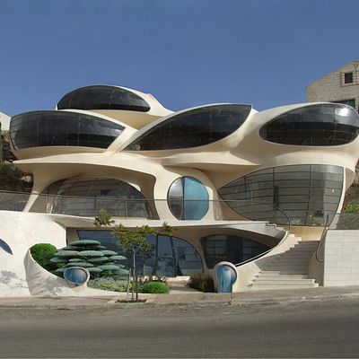 La "Pavie House", maison solaire futuriste et biomorphique, en Israël, par Ephraim-Henry Pavie