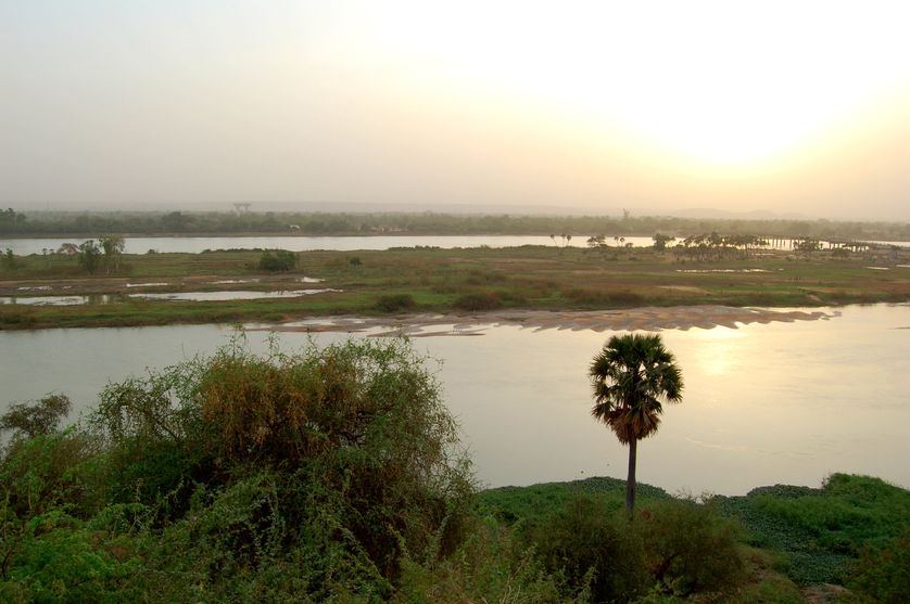 Le fleuve Niger près de Niamey au Niger