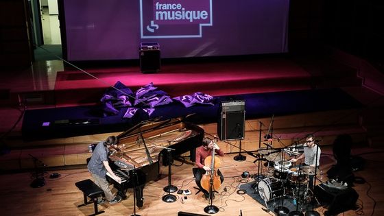 Le trio du MilesDavisQuintet au studio 106 par Christian Taillemite