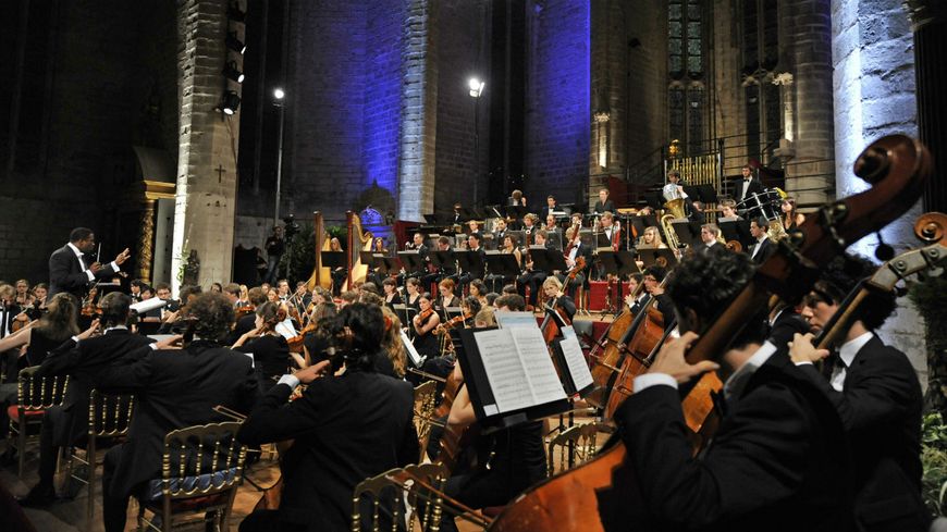 L'Orchestre Français des Jeunes à la Chaise Dieu