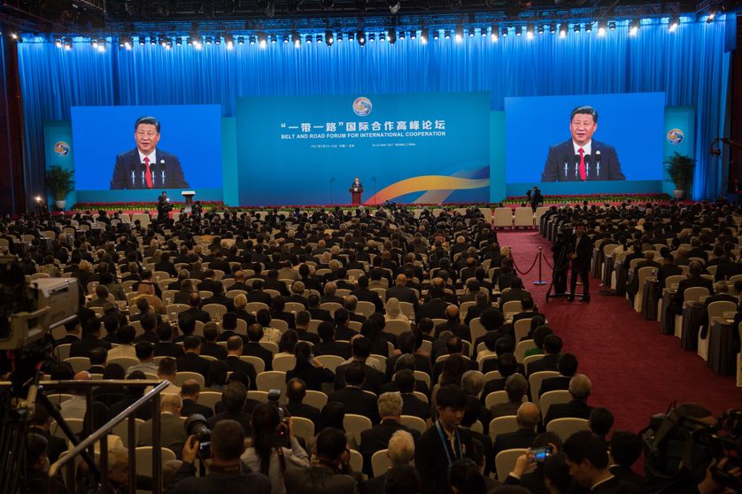 Quelque 65 pays, représentant 60% de la population et environ le tiers du PIB mondial, participent à l'initiative qui s'accompagne d'investissements chinois massifs
