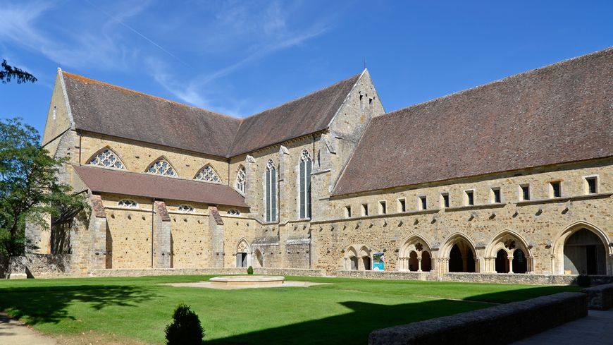 L'Abbaye de l'Epau, dans la Sarthe