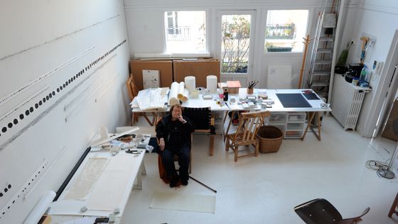 Pierrette Bloch dans son atelier à Paris. ©Getty - Catherine Panchout
