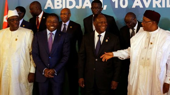 Conférence de l'UEMOA (Union Economique et Monétaire Ouest Africaine) meeting à Abidjan, Cote d'Ivoire (10 avril 2017) ©Reuters - Thierry Gouegnon