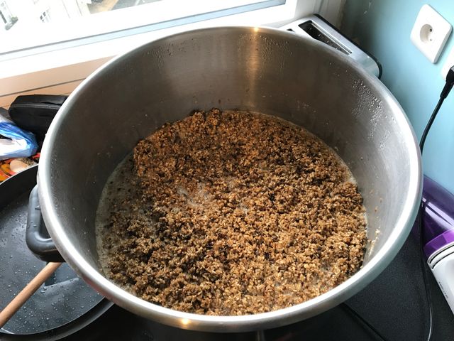 La composition maison de la (future) bière de Camille et Emmanuelle