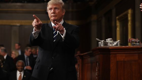 Le président américain Donald Trump ©AFP - JIM LO SCALZO / EPA POOL