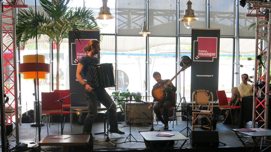 France Musique à Musicora, 29 avril 2017... En live ! Charles Kieny, session accordéon-jazz, duo guitare électrique-accordéon avec Martin Ferreyros, guitare (de g. à d.)