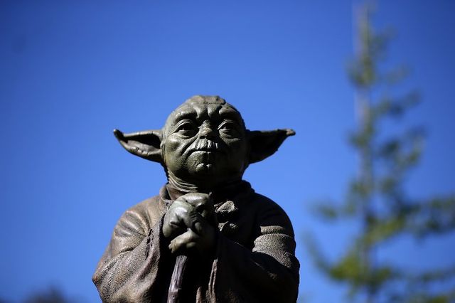 Statue de Maître Yoda à San Anselmo (Californie)