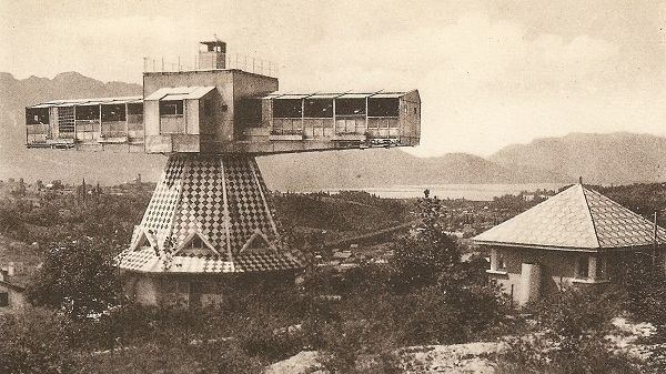 Le solarium tournant du Docteur Saidman, à Aix-les-Bains, démoli en 1967, était un sanatorium (1930)