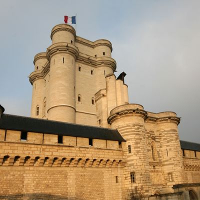 Le donjon du château de Vincennes où furent emprisonnés Diderot et Sade