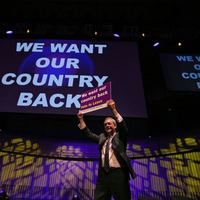 "Nous voulons récupérer notre pays" : le leader du Ukip Nigel Farage lors de la campagne sur le Brexit en septembre 2016.