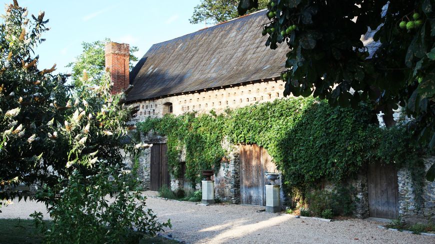 La grange pigeonnier XVIème siècle du Château Fresnaye (Festival Mozart en Loire Layon)