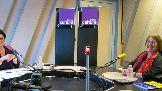 France Culture, studio 152... La productrice Aline Pailler & Marie-Josée Mondzain, philosophe, directrice de recherches au CNRS (de g. à d.) ©Radio France - Annick Haumier-France Culture