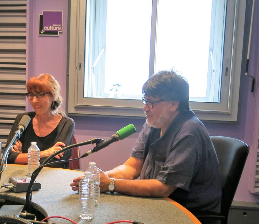 France Culture, studio 153, pendant l'émission... Anne-Marie Métailié, directrice des éditions Métailié & Luis Sepúlveda, écrivain chilien (de g. à d.)