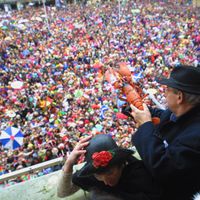 Michel Delebarre au carnaval de Dunkerque en 2003