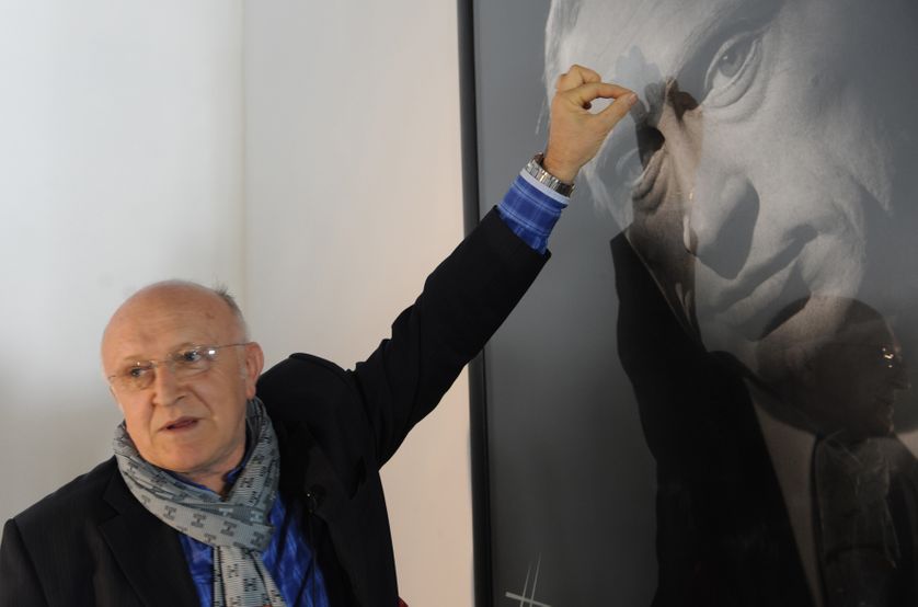 Bertrand Lavier