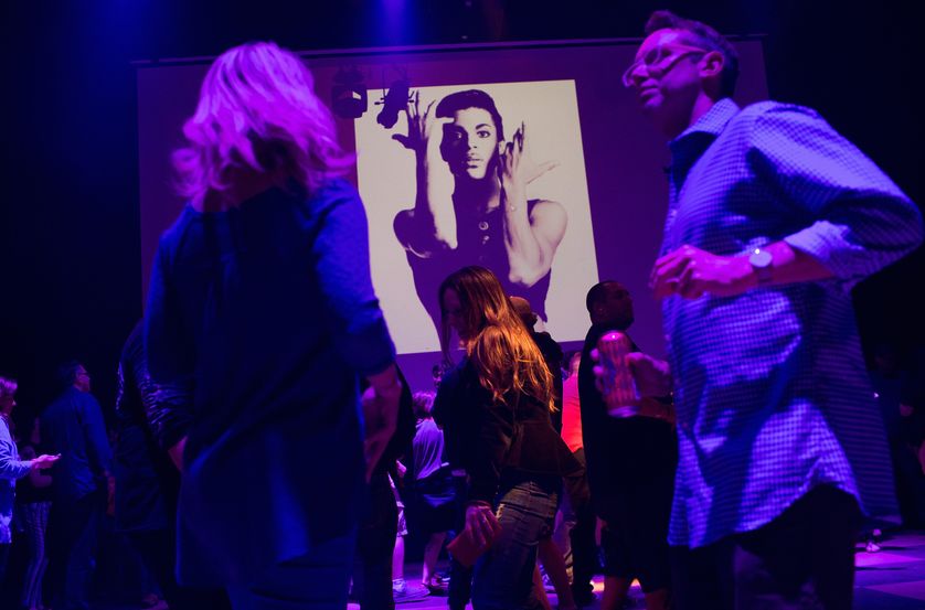 Hommage à Prince à Minnéapolis en avril 2016. L'artiste s'était toujours opposé au streaming, réservant ses droits à une seule plateforme, ses ayants droits ont accepté en février qu'il soit désormais sur les plus connues.