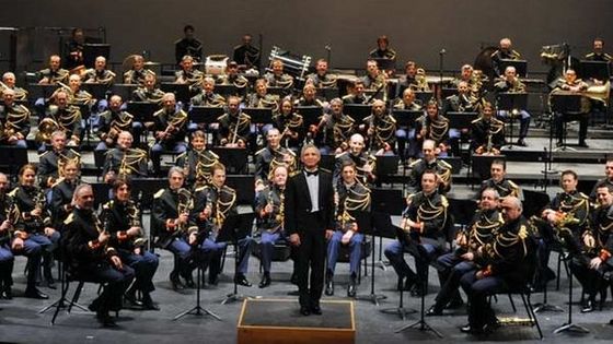 Orchestre d'Harmonie de la Garde Républicaine avec le chef Colonel François Boulanger - Orchestre de la Garde républicaine