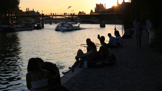 Un livre sur la beauté de la France ©AFP - LUDOVIC MARIN