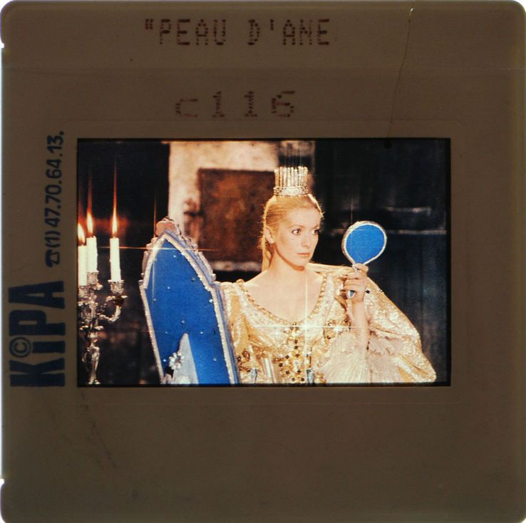 Catherine Deneuve dans Peau d'Âne (Demy, 1970)