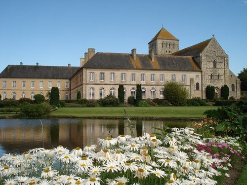 Abbaye de Lessay