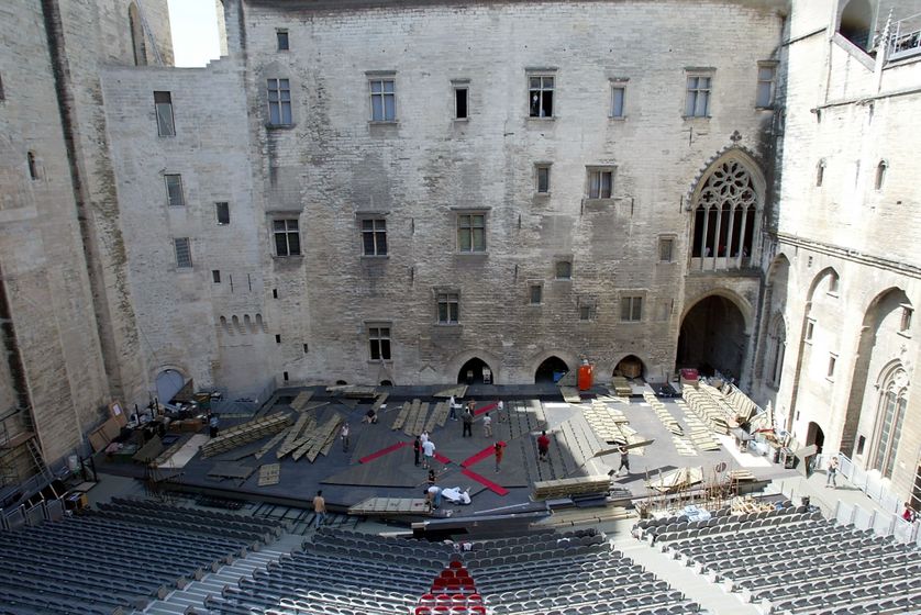 Cour d'honneur du palais des papes, 24 Juin 2002