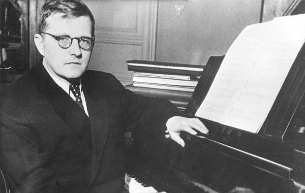 Dimitri Chostakovitch, vers 1954