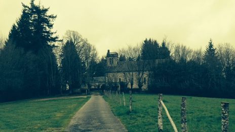 Notre-Dame-de-Belpeuch, résidence de la communaute des frères de la Résurrection