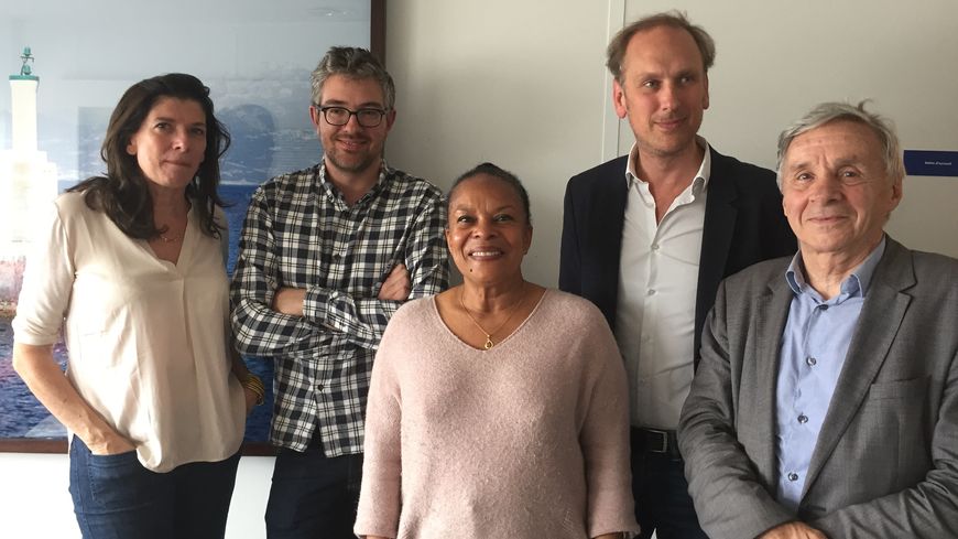 Christiane Taubira et Philippe Braud entourés d'Ariane Chemin, Thomas Wieder, Vincent Martigny
