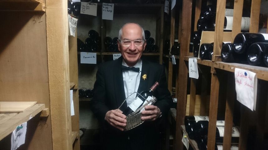 Philippe Cronenberger, le sommelier de "L'Ane Rouge" sur le port de Nice (le restaurant de Michel Deviller) vous conseille des vins de producteurs à prix découverte!!!