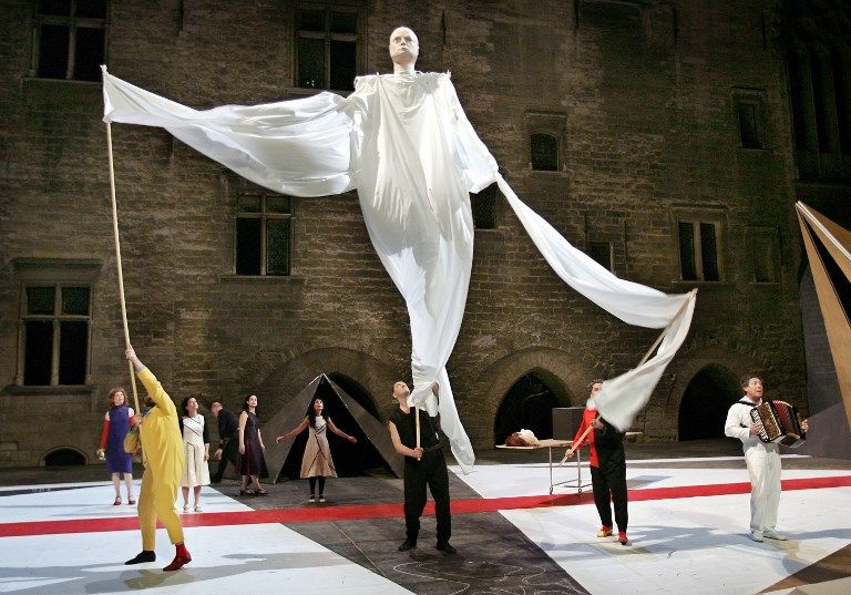 "L'acte inconnu", une pièce écrite et mise en scène par Valère Novarina, 2007, Avignon