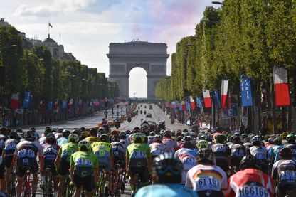 L'ultime, légendaire, étape sur les Champs L'ultime, légendaire, étape sur les Champs