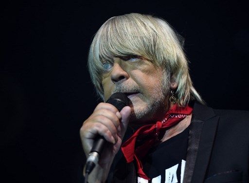 Renaud revient sur la scène Jean-Louis Foulquier après 10 ans d’absence.