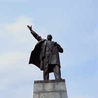 Statue de Lénine à Saint-Petersbourg