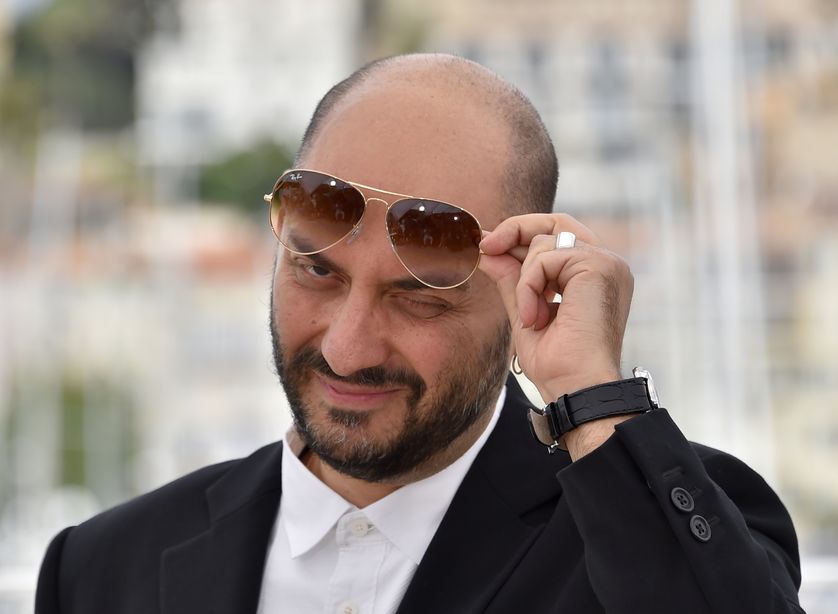 Critique à l'égard du régime de Vladimir Poutine, le metteur en scène et directeur du Centre Gogol Kirill Semionovitch Serebrennikov est soupçonné de détournement de fonds.