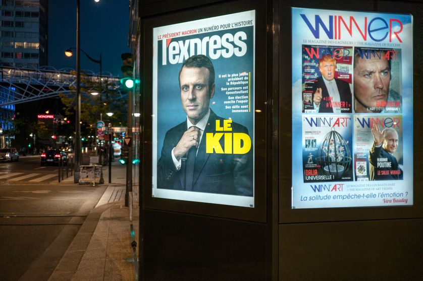 Couverture L'Express visible sur la devanture d'un kiosque à Paris, 9 Mai 2017, Paris, France.