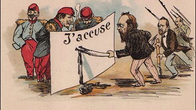 Carte postale représentant Emile Zola pourfendant l'armée au travers de "J'Accuse...!" - Wikimedia Commons