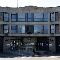 Entrée de la maison d'arrêt de Fleury-Mérogis - 7 avril 2017