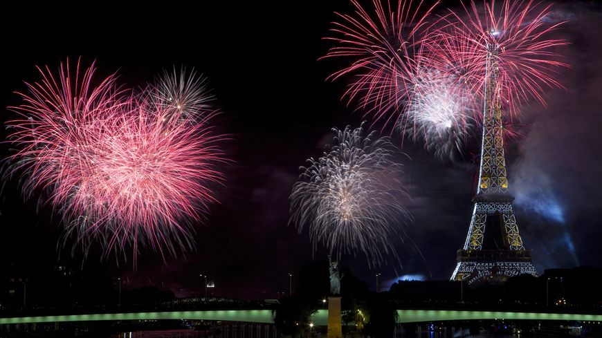 Tour Eiffel en fête