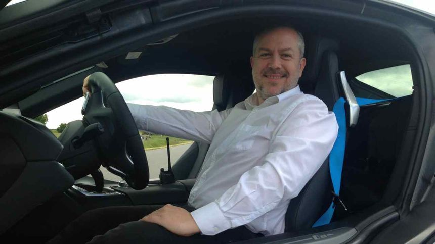 Laurent Meillaud nous fait partager sa passion pour l'automobile