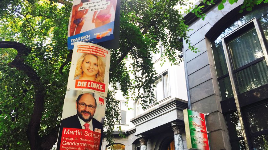La campagne est restée atone, mais avec un affichage dans les rues toujours aussi agressif