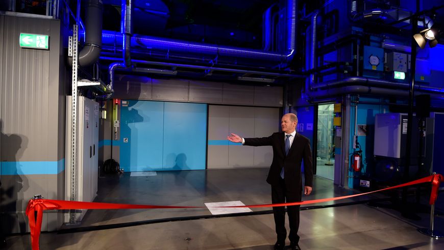Le maire de Hambourg inaugure le laser européen XFEL