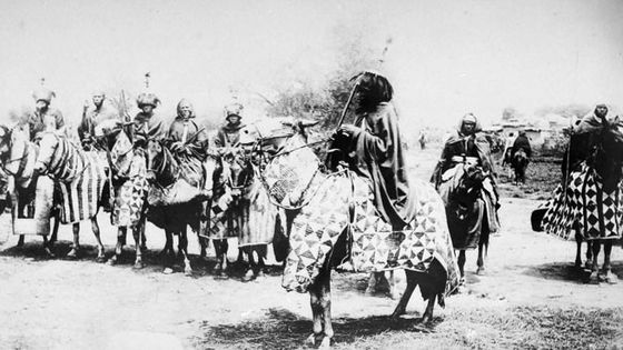 Cavaliers moundangs (Album de la Mission Moll, 1905-1907), photographies de Eugène Brussaux et d'Etienne Muston - wikipedia/Gallica/BNF