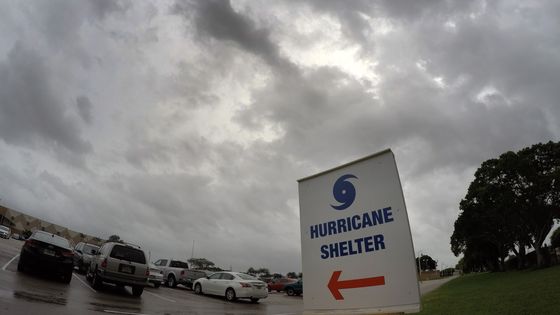 A Miami en Floride, des abris anticycloniques ont été improvisés pour mettre la population à l'abri d'Irma ©Maxppp - Yin Bogu