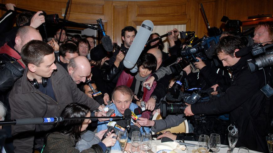 Michel Houellebecq lors de la remise du prix Goncourt 2010, chez Drouant