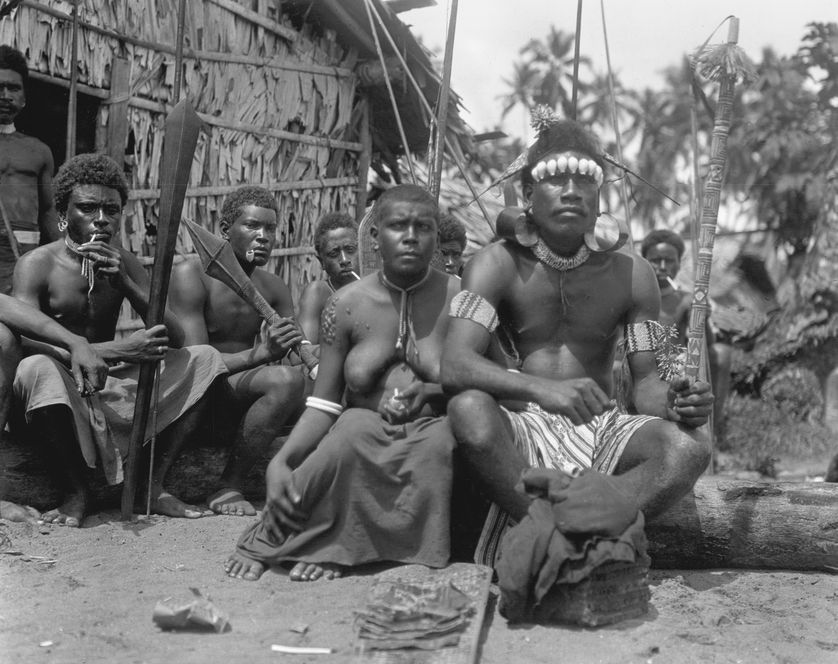 Habitants de l'île de Guadalcanal, îles Salomon, 1908