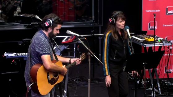 La Maison Tellier et la comédienne Marina Hands ©Radio France