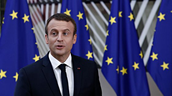 Emmanuel Macron au sommet européen le 22 juin à Bruxelles ©AFP - ALEXANDROS MICHAILIDIS / SOOC