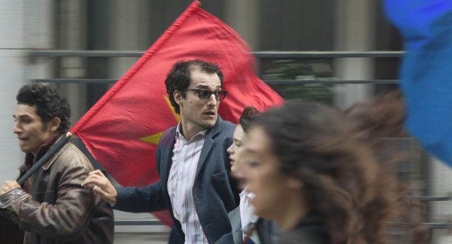 Image extraite de "Le Redoutable" de Michel Hazanavicius avec Louis Garrel dans le rôle de Jean-Luc Godard. Le film est dans les salles françaises depuis le 13 septembre